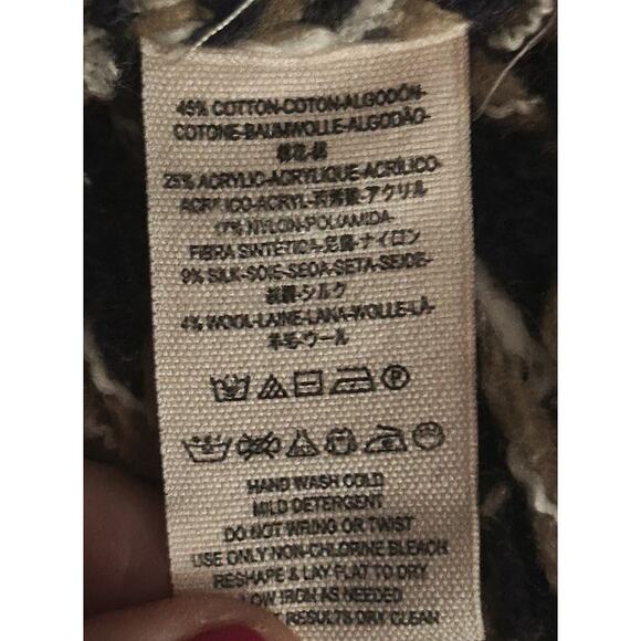 Free People Cotton, Silk, Wool Blend Oversized Cropped Hooded Sweater Large - Picture 6 of 6